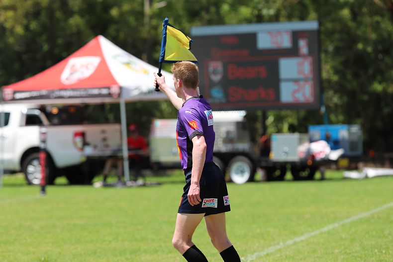 HMC Rnd 2 BEARS v SHARKS