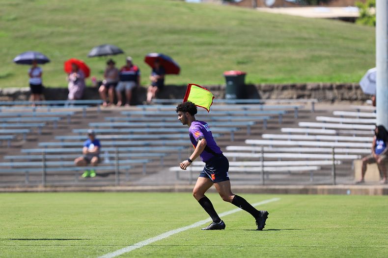 HMC Rnd 3 Roosters v Sharks