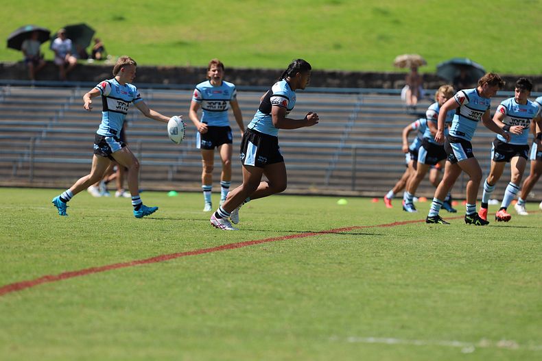 HMC Rnd 3 Roosters v Sharks