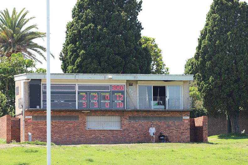 HMC Rnd 3 Roosters v Sharks