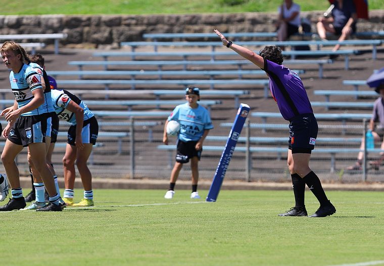 HMC Rnd 3 Roosters v Sharks