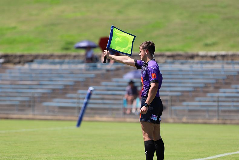 HMC Rnd 3 Roosters v Sharks