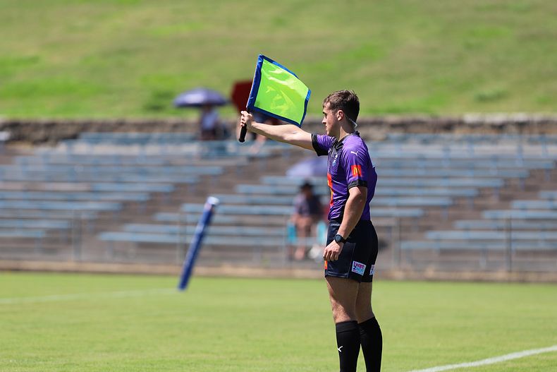 HMC Rnd 3 Roosters v Sharks