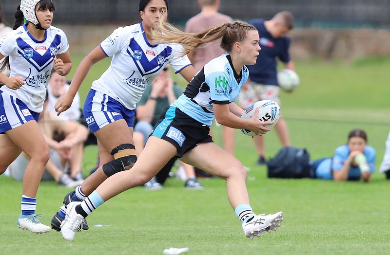 Lisa Fioala Rnd 3 SHARKS vs BULLDOGS