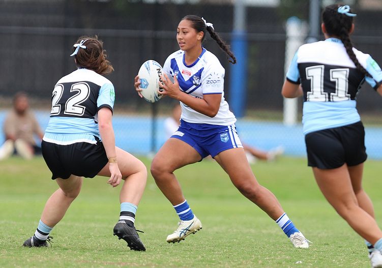 Lisa Fioala Rnd 3 SHARKS vs BULLDOGS