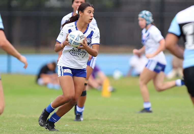 Lisa Fioala Rnd 3 SHARKS vs BULLDOGS