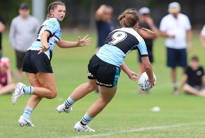 Lisa Fioala Rnd 3 SHARKS vs BULLDOGS
