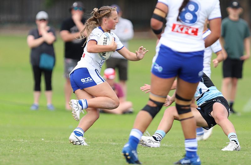 Lisa Fioala Rnd 3 SHARKS vs BULLDOGS