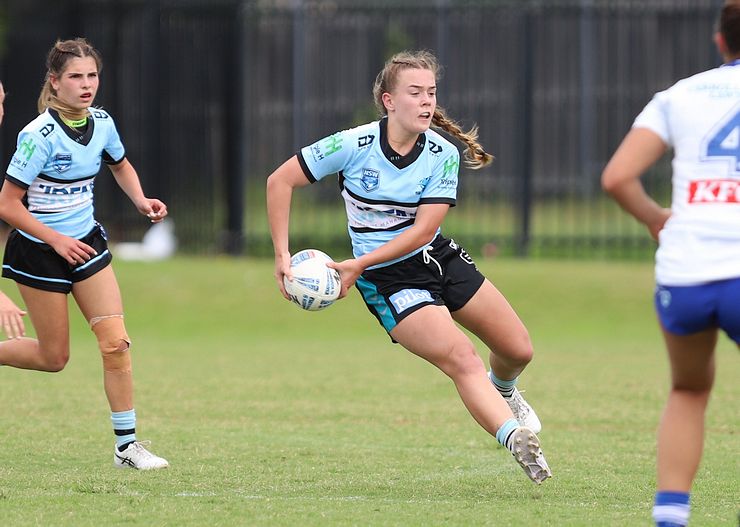 Lisa Fioala Rnd 3 SHARKS vs BULLDOGS