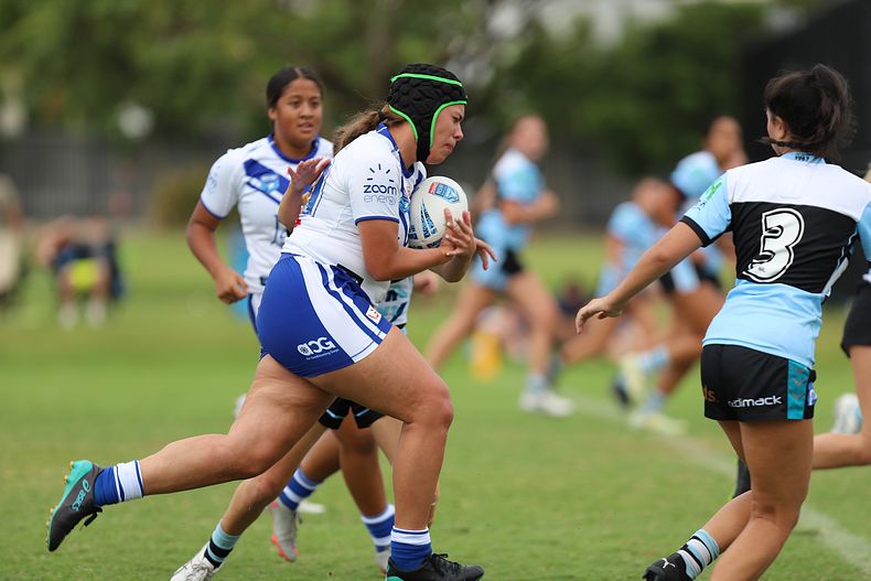 Lisa Fioala Rnd 3 SHARKS vs BULLDOGS