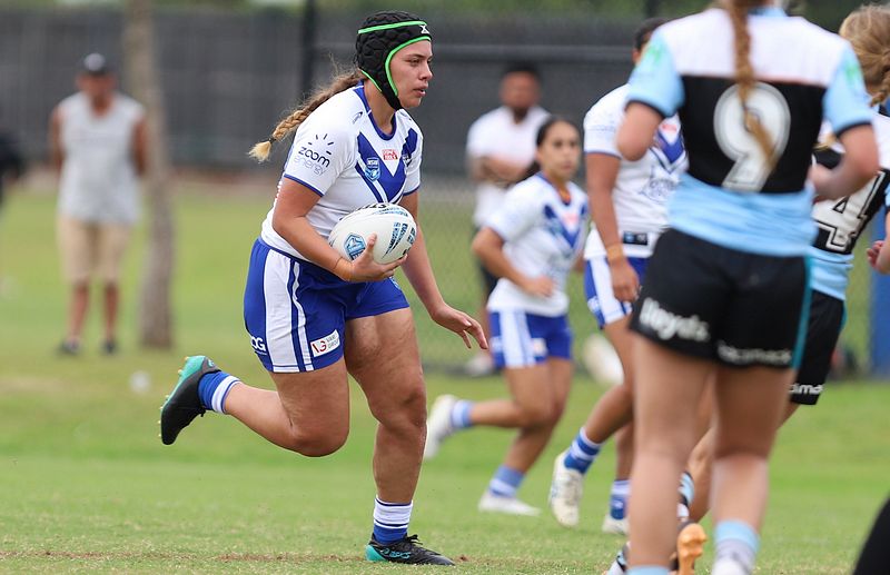 Lisa Fioala Rnd 3 SHARKS vs BULLDOGS