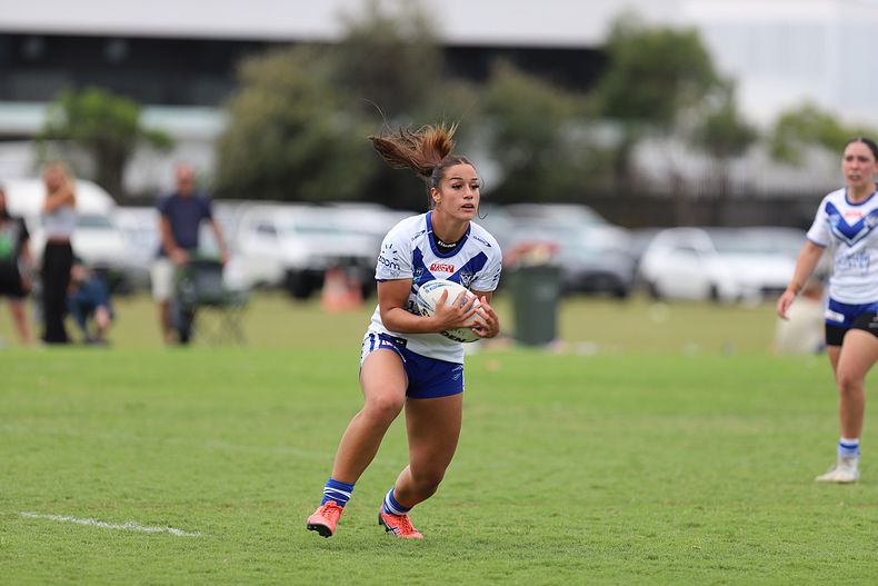Lisa Fioala Rnd 3 SHARKS vs BULLDOGS