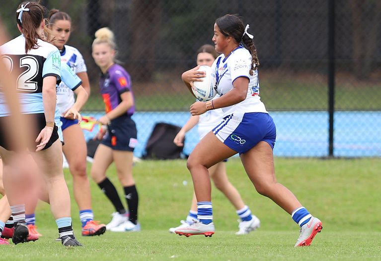Lisa Fioala Rnd 3 SHARKS vs BULLDOGS