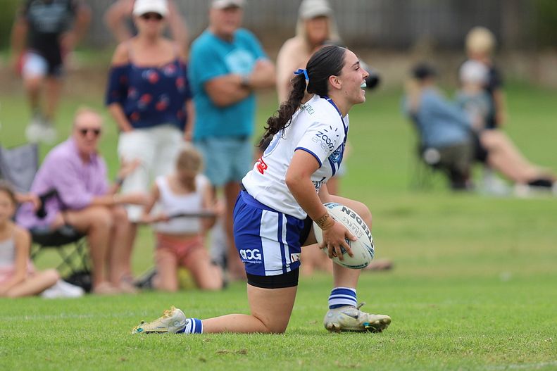 Lisa Fioala Rnd 3 SHARKS vs BULLDOGS