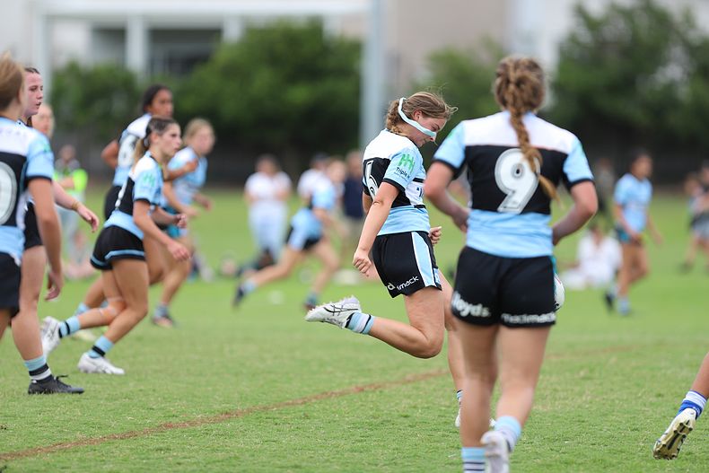 Lisa Fioala Rnd 3 SHARKS vs BULLDOGS