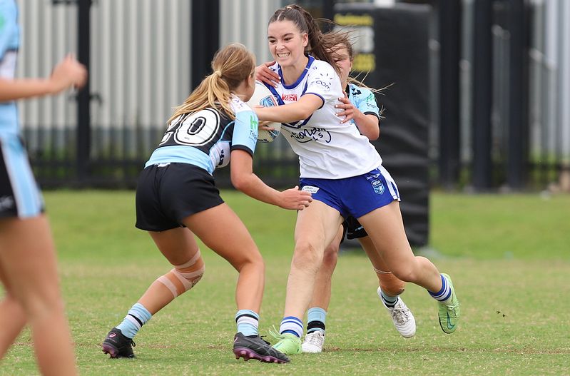Lisa Fioala Rnd 3 SHARKS vs BULLDOGS