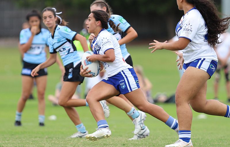 Lisa Fioala Rnd 3 SHARKS vs BULLDOGS