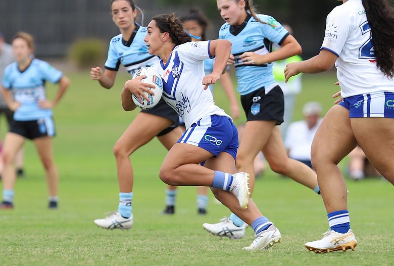 Lisa Fioala Rnd 3 SHARKS vs BULLDOGS