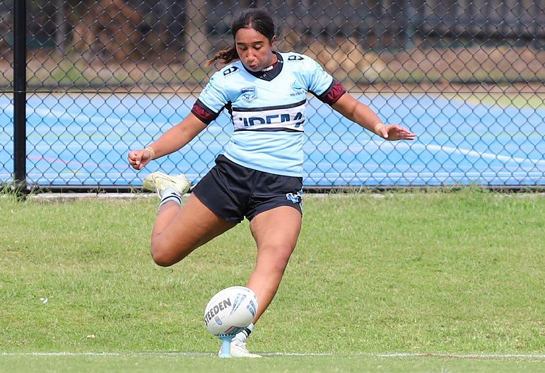 Lisa Fioala Rnd 3 SHARKS vs BULLDOGS