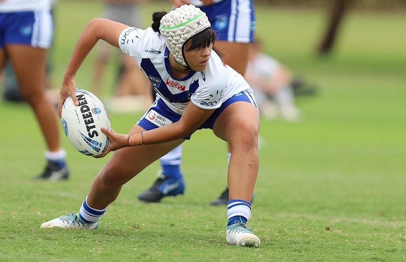 Lisa Fioala Rnd 3 SHARKS vs BULLDOGS