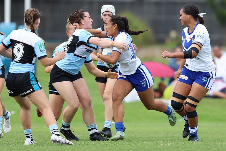 Lisa Fioala Rnd 3 SHARKS vs BULLDOGS