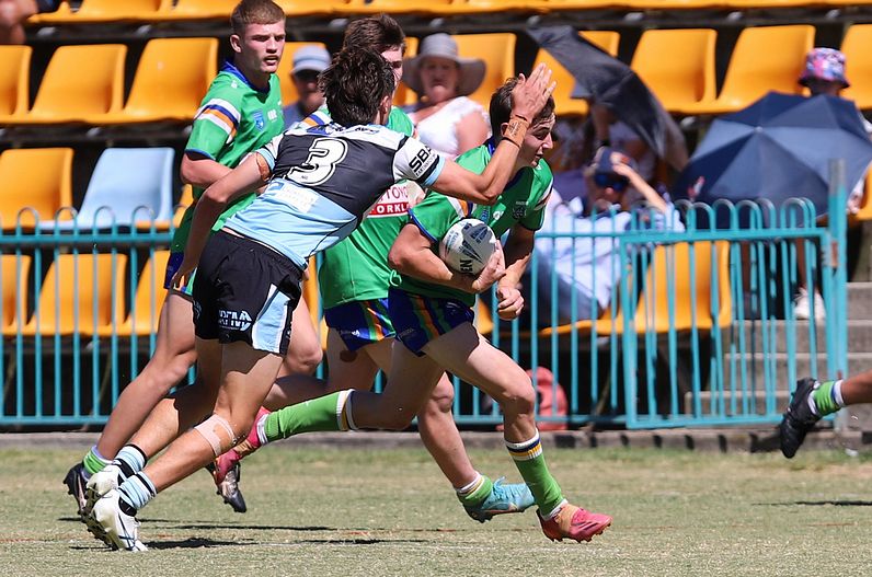 HMC Rnd 7 RAIDERS vs SHARKS
