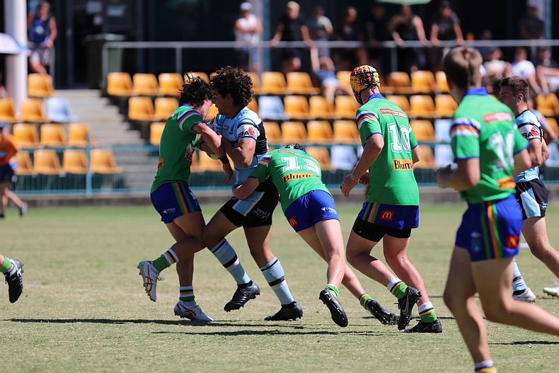 HMC Rnd 7 RAIDERS vs SHARKS