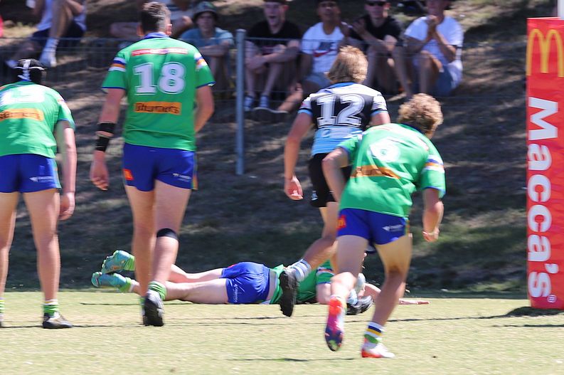 HMC Rnd 7 RAIDERS vs SHARKS
