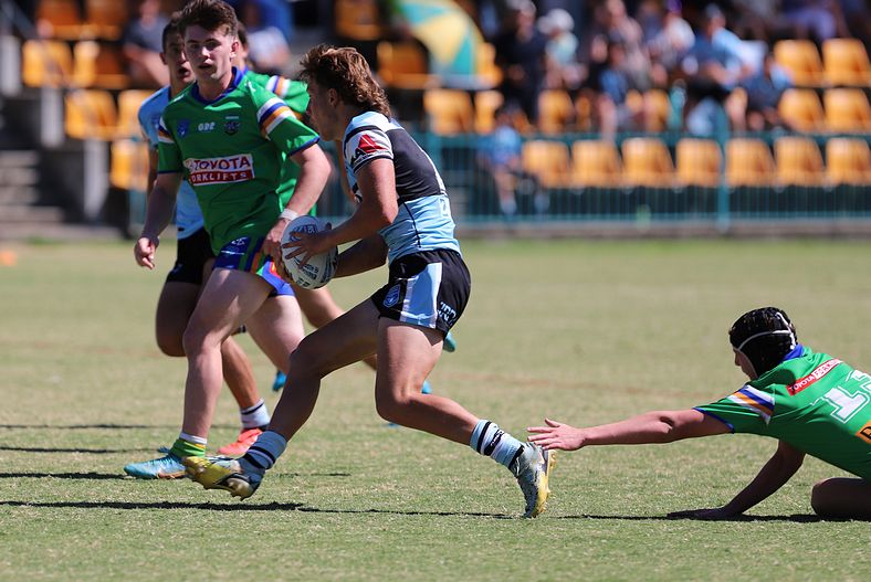 HMC Rnd 7 RAIDERS vs SHARKS