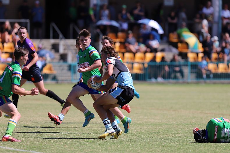 HMC Rnd 7 RAIDERS vs SHARKS