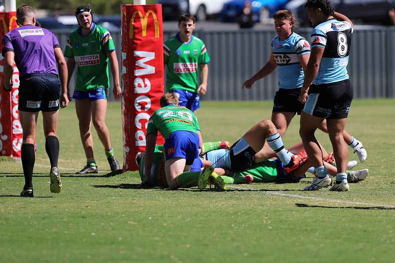HMC Rnd 7 RAIDERS vs SHARKS