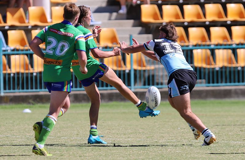 HMC Rnd 7 RAIDERS vs SHARKS