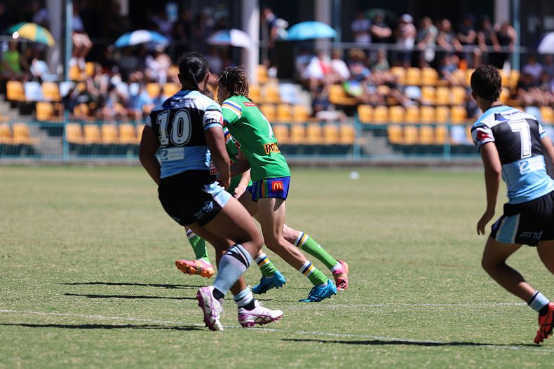 HMC Rnd 7 RAIDERS vs SHARKS