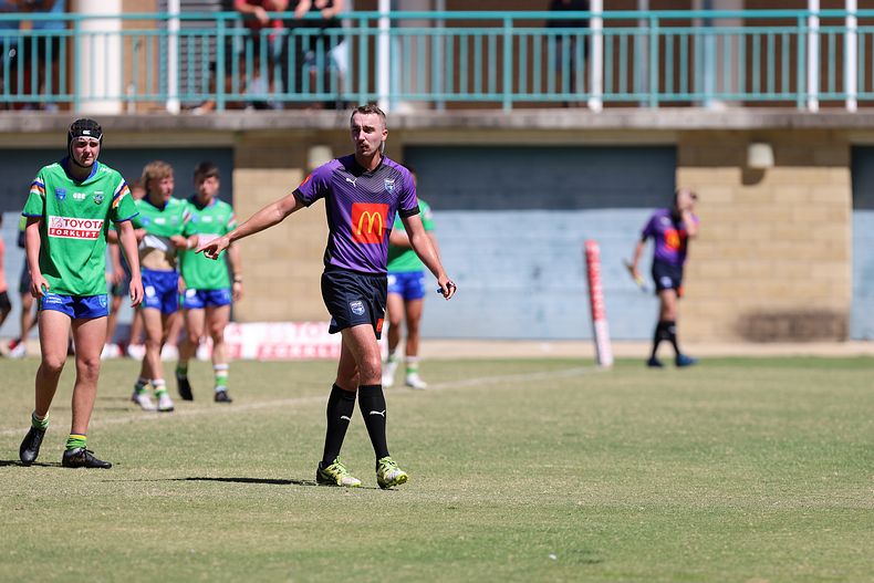 HMC Rnd 7 RAIDERS vs SHARKS