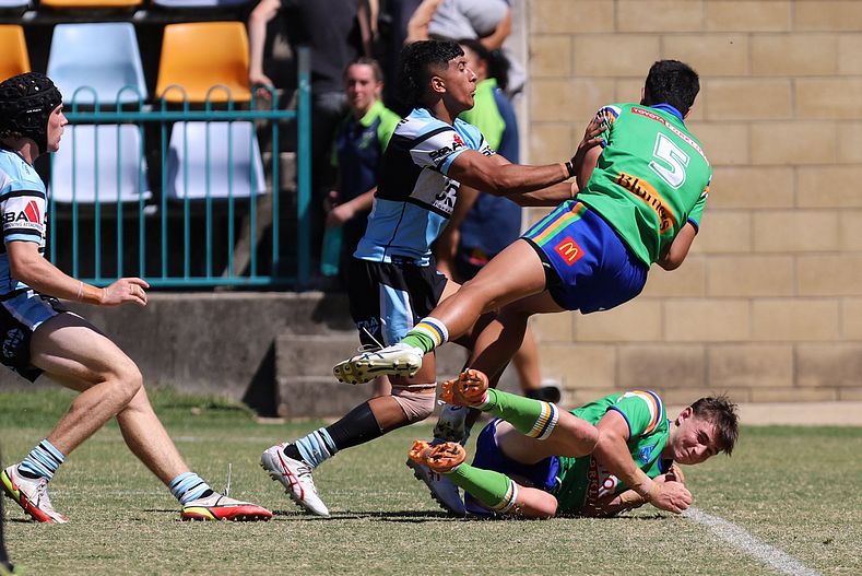 HMC Rnd 7 RAIDERS vs SHARKS