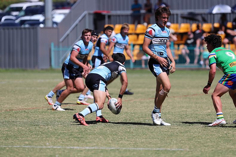 HMC Rnd 7 RAIDERS vs SHARKS