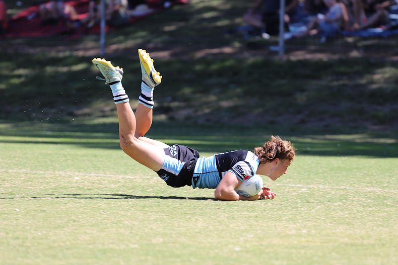 HMC Rnd 7 RAIDERS vs SHARKS