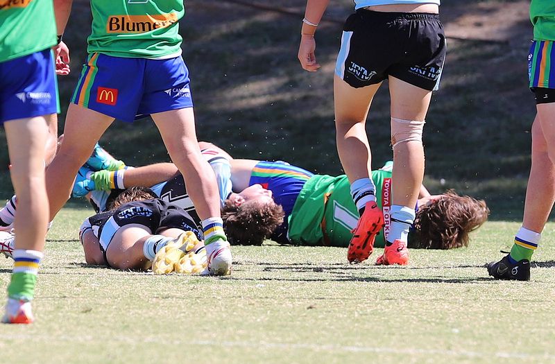 HMC Rnd 7 RAIDERS vs SHARKS