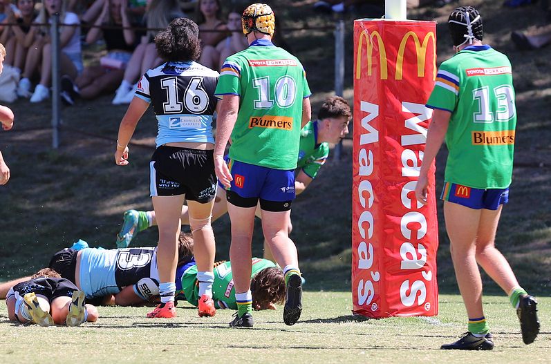 HMC Rnd 7 RAIDERS vs SHARKS