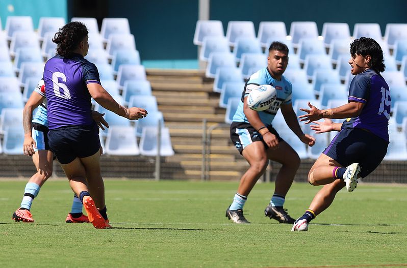 SGB Rnd 4 SHARKS vs STORM
