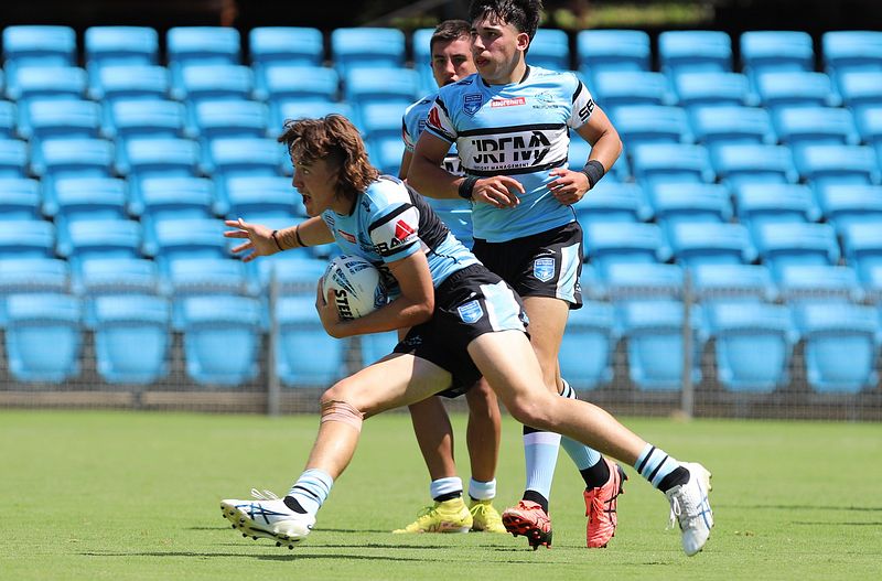 HMC Rnd 4 SHARKS v CC ROOSTERS