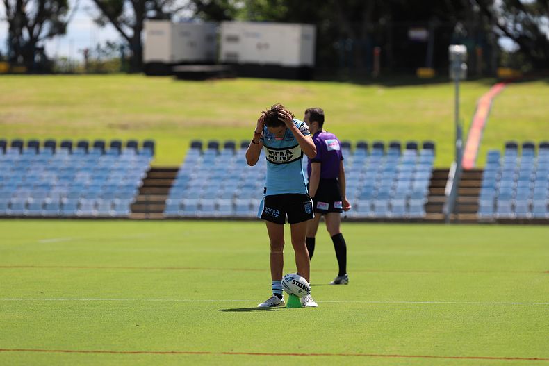 HMC Rnd 4 SHARKS v CC ROOSTERS