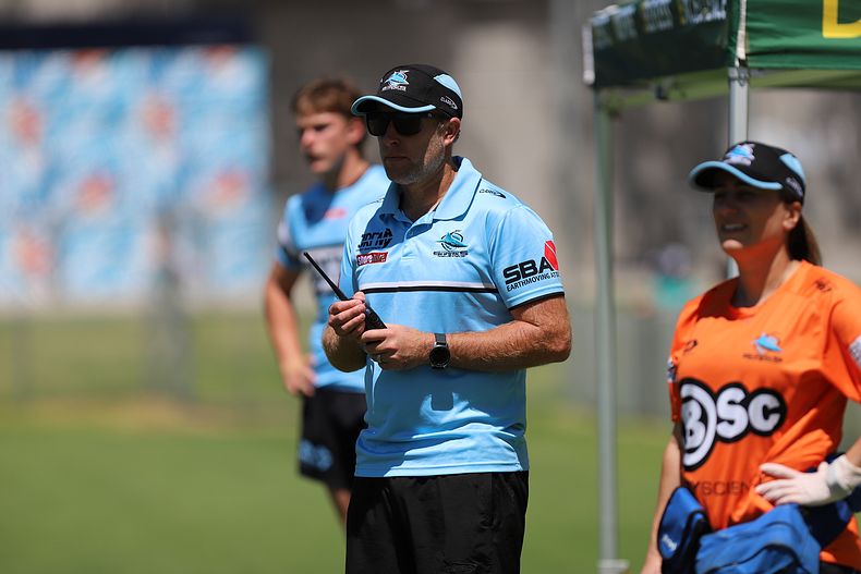 HMC Rnd 4 SHARKS v CC ROOSTERS