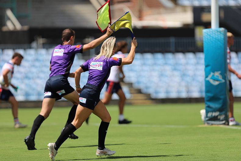 HMC Rnd 4 SHARKS v CC ROOSTERS