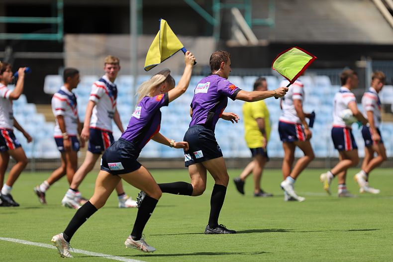 HMC Rnd 4 SHARKS v CC ROOSTERS