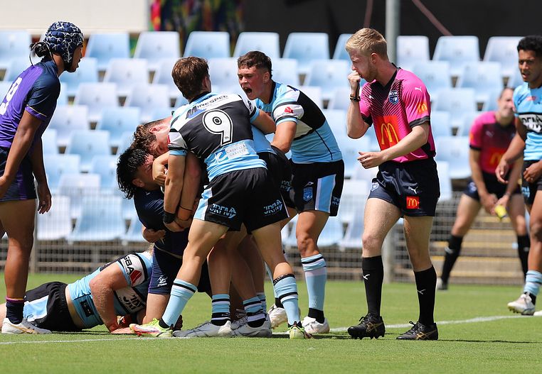 SGB Rnd 4 SHARKS vs STORM