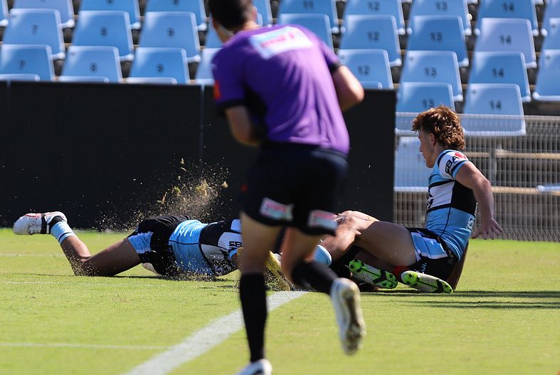 HMC Rnd 5 SHARKS vs RABBITOHS