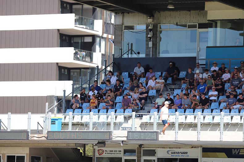 HMC Rnd 5 SHARKS vs RABBITOHS