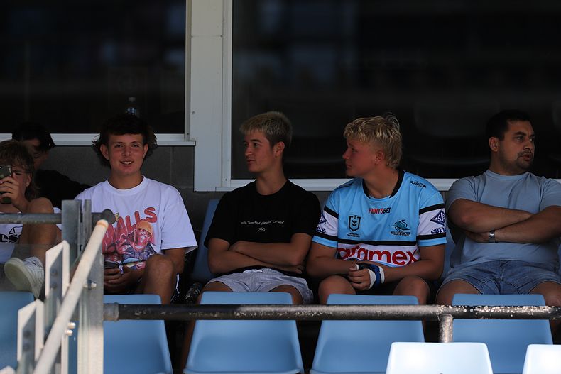 HMC Rnd 5 SHARKS vs RABBITOHS