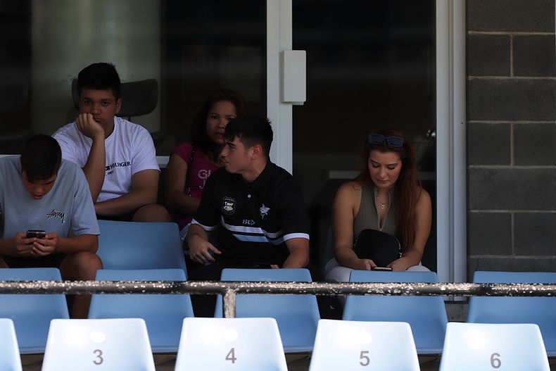 HMC Rnd 5 SHARKS vs RABBITOHS